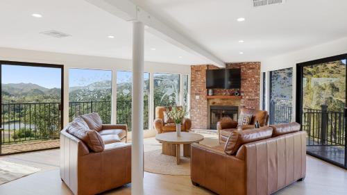 Agoura Hills House | Designer Malibu Retreat w Private Pool Dual Firepits and A Panoramic Views