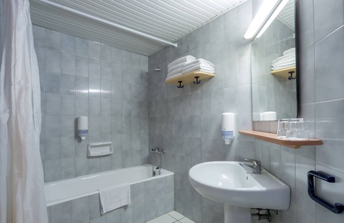 Malevizi Resort | Dessole Dolphin Bay Resort – All Inclusive