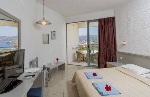 Malevizi Resort | Dessole Dolphin Bay Resort – All Inclusive