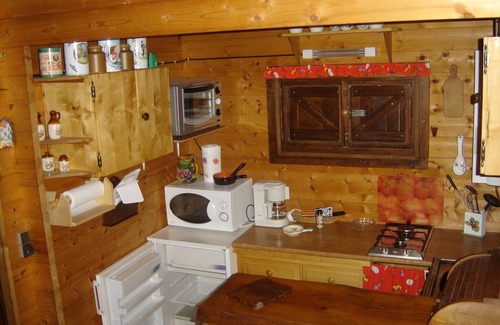 Pont-du-Navoy Ski Chalet | Detached chalet built on 1 hectare in the countryside in a village in Jura