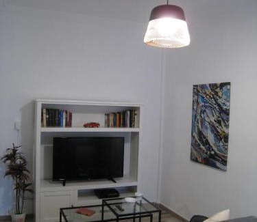 Peristeri Apartment | Detached House at Peristeri