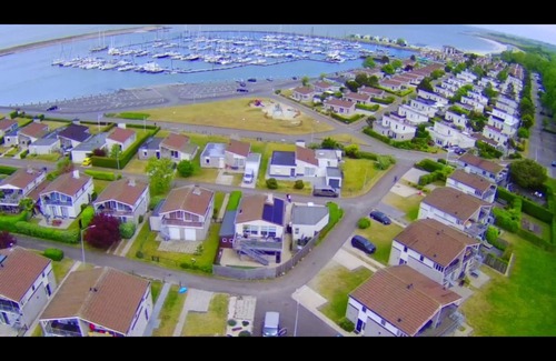 Kamperland Villa | Detached luxury beach house. various terraces and winter garden