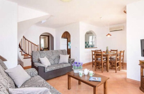 Cap d'Artrutx Villa | Detached villa with pool, with sea views