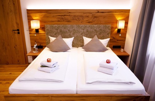 Weissbach an der Alpenstrasse Hotel | DEVA Hotel Alpenglück