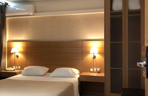 Nafplion City Centre Hotel | Deves Hotel