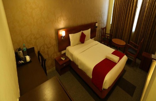 Namakkal Hotel | DFRONT GOLDEN PALACE