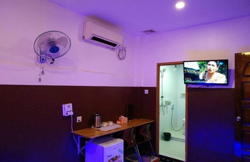 Hlaing Hotel | Diamond Guest House