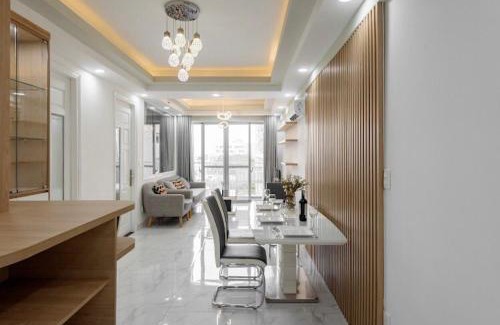 Phu My Hung Apartment | Diamond Suite Scenic Valley Condotel