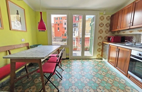Vernazza Apartment | Diara, the color house with terrace
