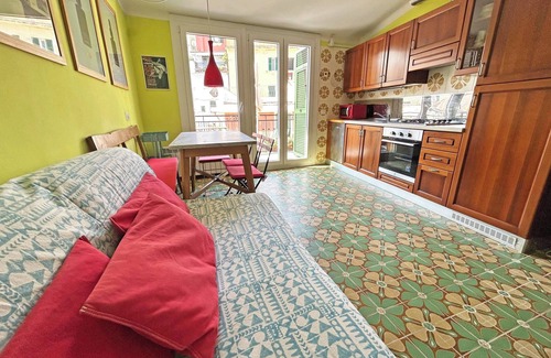 Vernazza Apartment | Diara, the color house with terrace