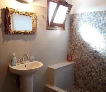Eresos-Antissa House | dilemi 3