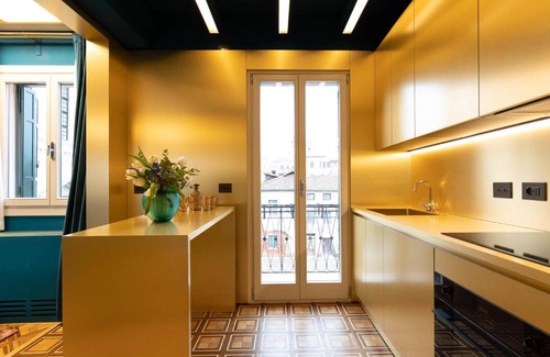 Dorsoduro Apartment | Dimora San Trovaso Enchanting Four-bedrooms