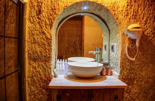Urgup Hotel | Dionysos Cave Cappadocia Hotel