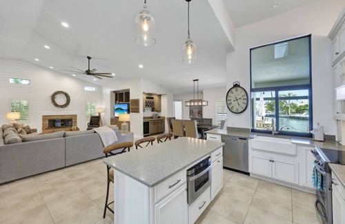 Marco Island House | Direct boating access waterfront home w/pool/spa