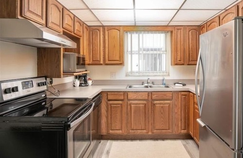 Madeira Beach House | Direct Gulf View! Sleeps 6