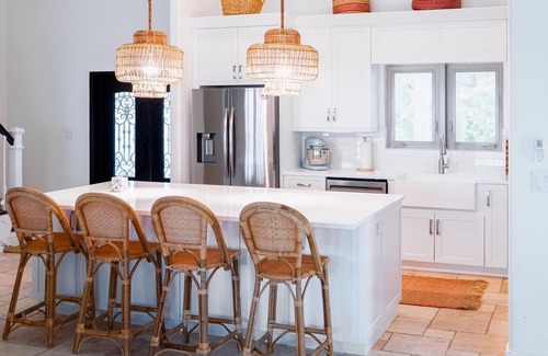Jimmy Hill Villa | Directly on the beach with newly installed generator and heated pool!