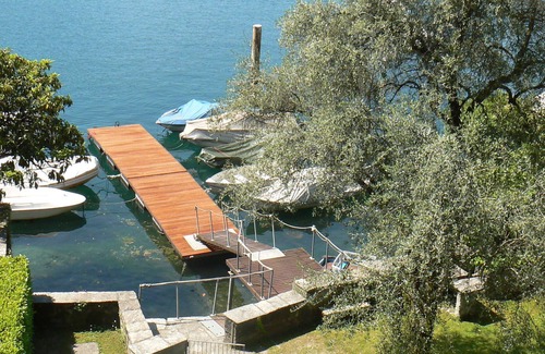 Ossuccio Apartment | Directly on the lake - Elegant attic apartment with private jetty