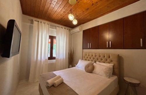 Dirfys-Messapia House | Dirfys House