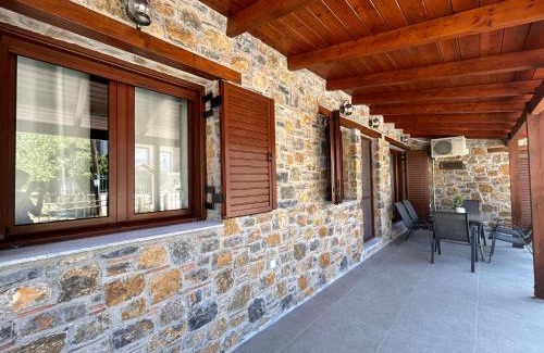 Dirfys-Messapia House | Dirfys House