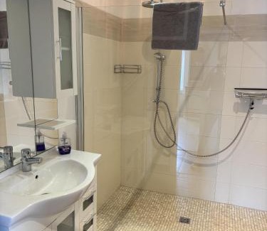 Pilsum House | Dirks Huus