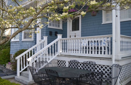 Off Broadway House | Discount for Jazz Fest due to Cancellation