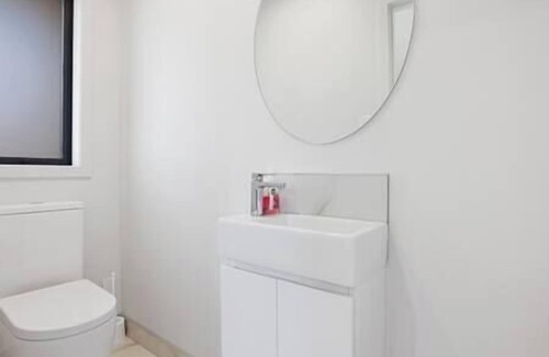 Linwood Apartment | Discover a Brand New Apartment in Vibrant CHCH U1, Discover a Brand New Apartment in Vibrant CHCH