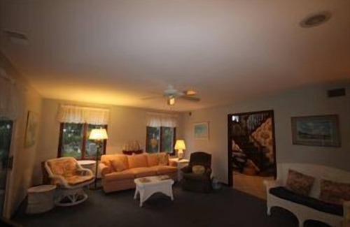 Admiral Estates House | Discover Cape May s best kept secret: the secluded and isolated community of Poverty Beach.