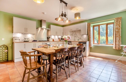 New Buckenham Cottage | Discover historic charm at St Mary’s Chapel.