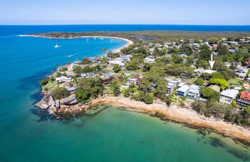 Bundeena House | Discover Lambeth Walk Beach Home