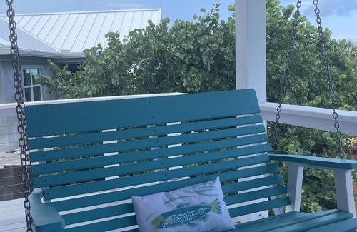 Green Turtle Estates House | Discover Paradise at Lillian’s Bungalows in Abaco