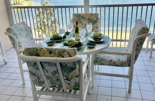 Jupiter Bay Condo | Discover your Slice of Sunshine in JUPITER BAY!