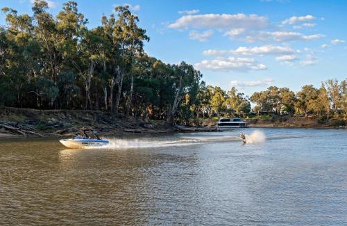 Moama Resort | Discovery Parks - Moama West