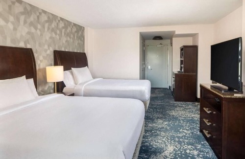 Bethesda Hotel | Distinct Pet Friendly Bethesda Room Near Metro NIH DC Sights