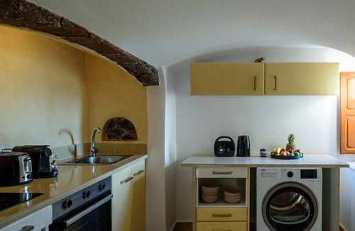 Pyrgos Villa | Diva Santorini Luxury Villa