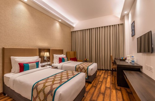 Kurukshetra Hotel | Divine Clarks Inn Suites