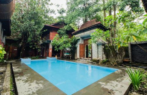 Bangunjiwo Hotel | Djawata Resort & Gallery near Desa Wisata Kasongan Yogyakarta RedPartner