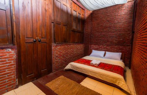 Bangunjiwo Hotel | Djawata Resort & Gallery near Desa Wisata Kasongan Yogyakarta RedPartner