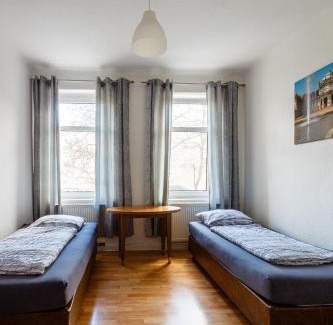 Gohlis Apartment | DKN - Ihr Zuhause auf Zeit in Leipzig - Vollmöbliert - Waschmaschine - Wlan - Nähe Leipziger Zoo