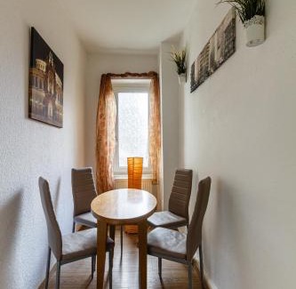 Gohlis Apartment | DKN - Ihr Zuhause auf Zeit in Leipzig - Vollmöbliert - Waschmaschine - Wlan - Nähe Leipziger Zoo