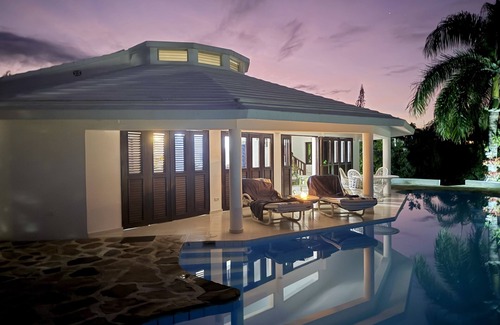 Cabrera House | Shell House a unique bungalow with 14m pool and sea view