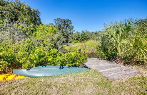 Fort Myers House | Dock and Canal Access! Home 2 Mi to Dtwn Fort Myers