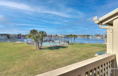 Harbor Oaks Apartment | Dock Holiday