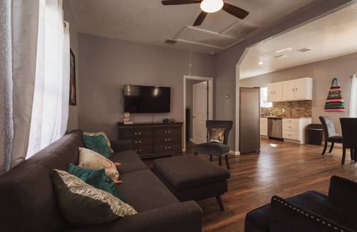 Southside House | Dog Friendly Home Close to San Antonio Downtown