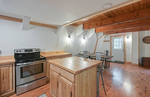 Crellin Cabin | Dog-friendly secluded cabin with hot tub, firepit, lawn games, & great deck