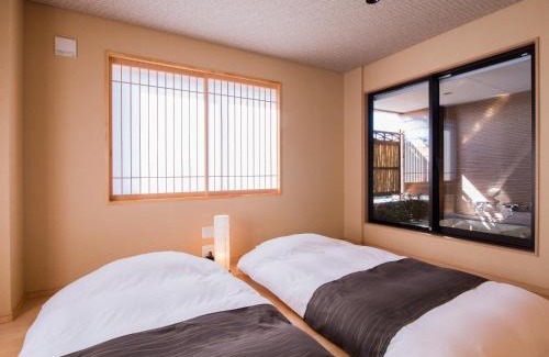 Dogo Hot Spring Hotel | Dogo Onsen Yachiyo 道後温泉八千代