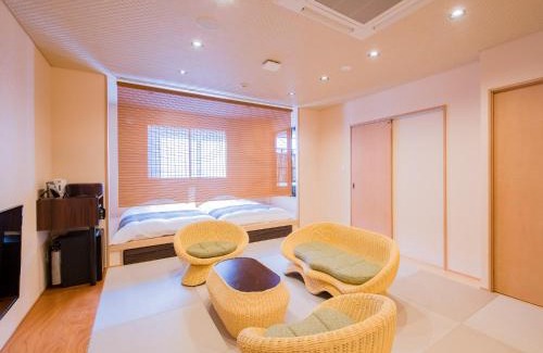 Dogo Hot Spring Hotel | Dogo Onsen Yachiyo 道後温泉八千代