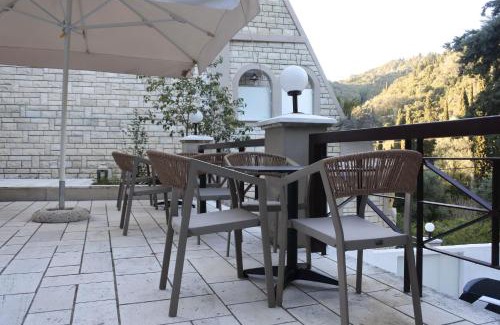 Agios Gordios Apartment | Doliva Studio Chris private pool