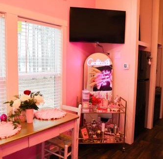 Dover House | Dolly's Place 3