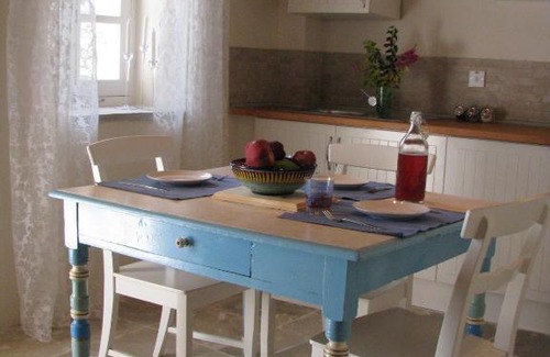 Tochni Apartment | Dolphin Guest House and Studios