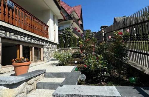 Gron Apartment | Dom Muminków Kotelnica